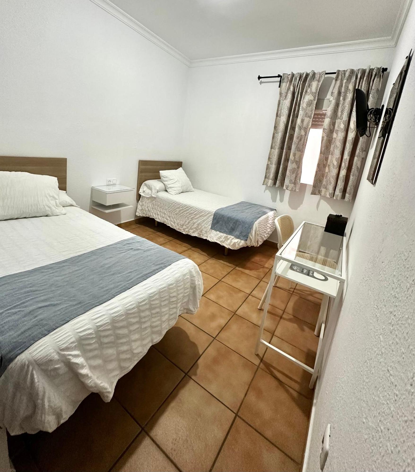 Hostal Mellizo Lebrija Exteriér fotografie